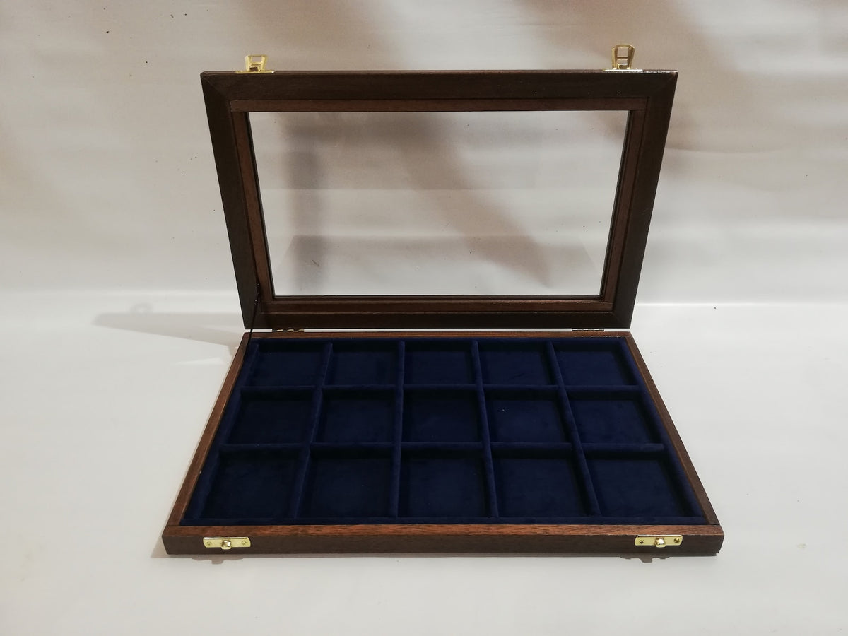 Collector's pocket watch case Coins Medals Coins & More 15 boxes 60x60