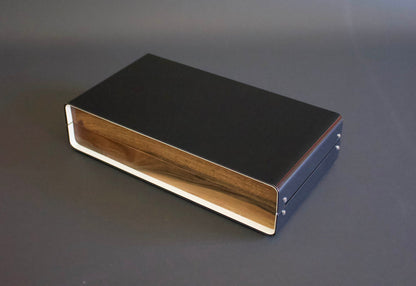 Wood Watch Box, Walnut Watch Storage Box, Modern Watch Boxes, Engraved Watchbox, Handmade Watch Case, Luxury Watch Holder, Uhrenbox,