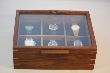 Watch Box with glass top - Holds 6 watches - Walnut