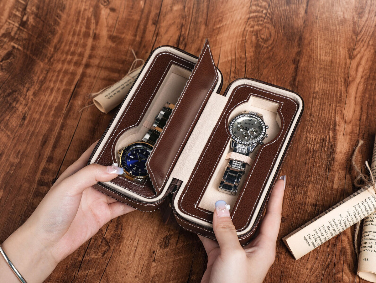 Personalized Leather Travel Watch, Watch Case, Watch Storage, Groom Gift, Luxury Leather Watch Roll for Him, Gift for Dad, Christmas gifts