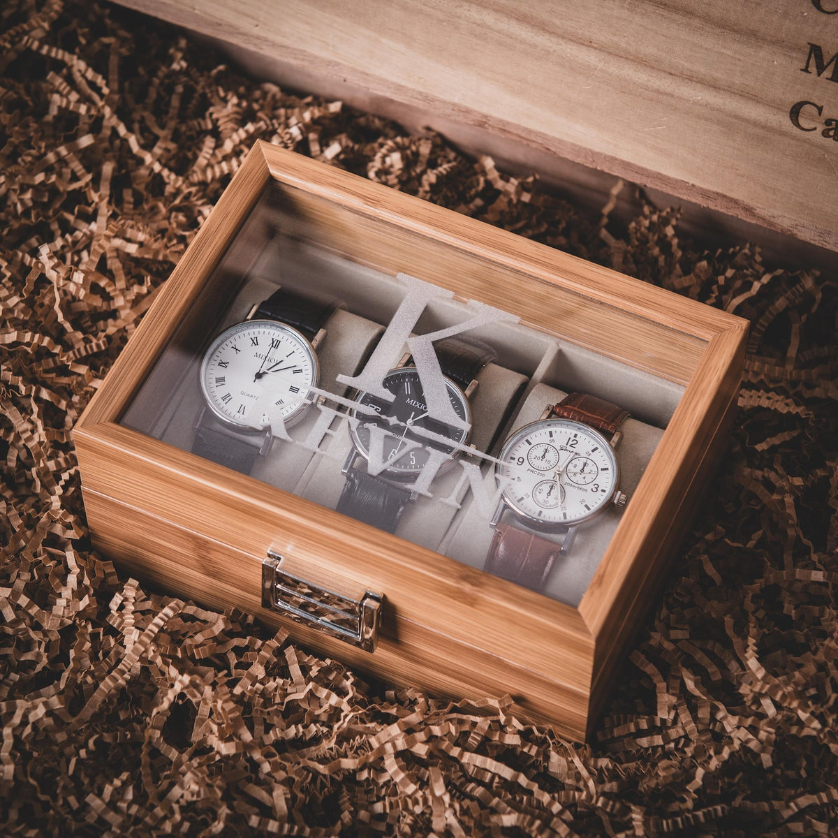 Personalized Wooden Watch Box, Engraved Watch Holder, Birthday Gift for Him, Fathers Day Gift, Boyfriend Gift, Anniversary Gift for Husband