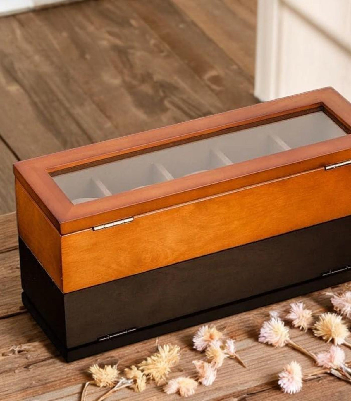 5-Slot Wood Watch Box: Luxury Display Case, Gift for Him/Her