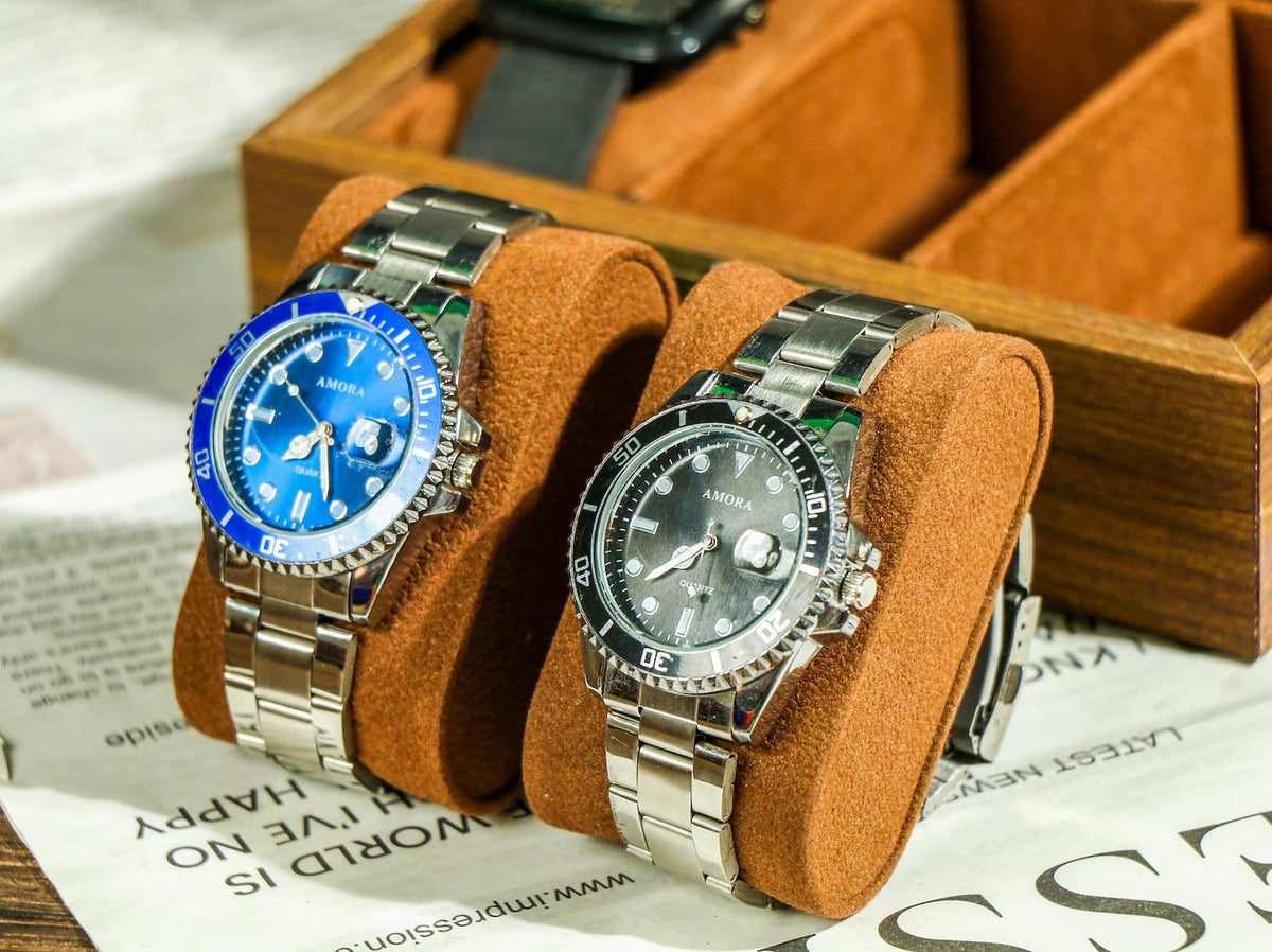 Personalized Mens Watch Box / Glass Top & Pillow - Custom Walnut Wood Box, Wedding Day Gift, Father of the Bride Groom, Husband from Bride