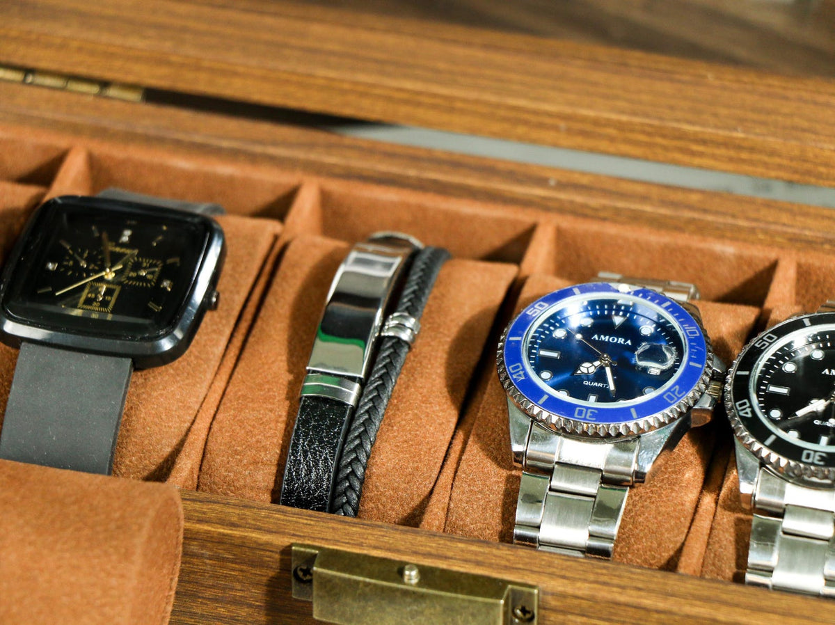 Personalized Mens Watch Box / Glass Top & Pillow - Custom Walnut Wood Box, Wedding Day Gift, Father of the Bride Groom, Husband from Bride