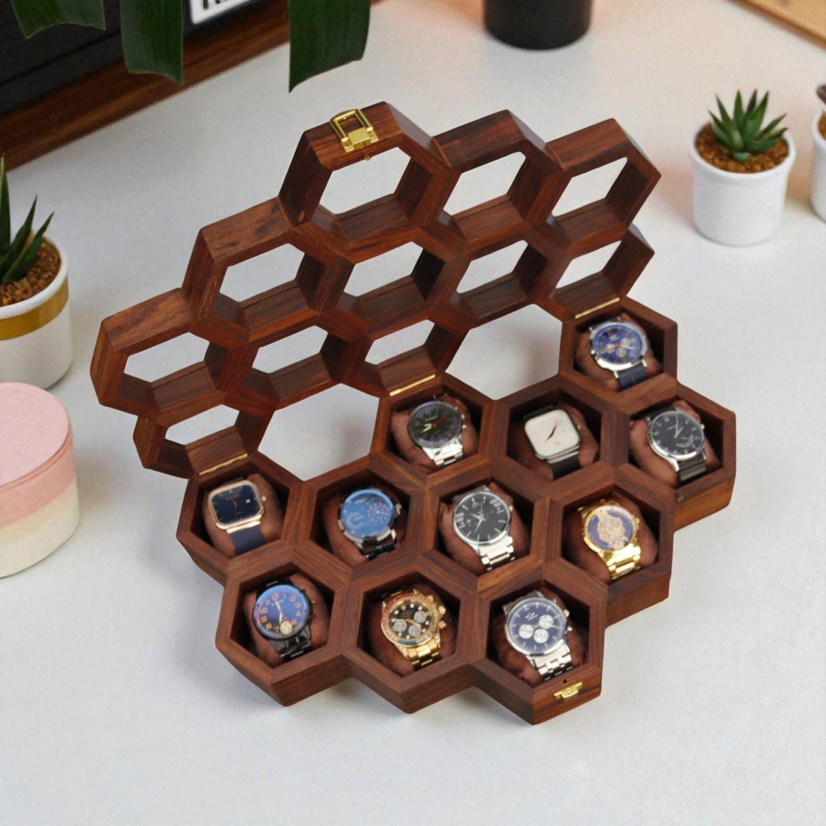 Vintage Watch Box for Men, Wooden Watch Storage Organizer, Display Case, Jewelry Box for Women - Honeycomb Shape, 11 Slots