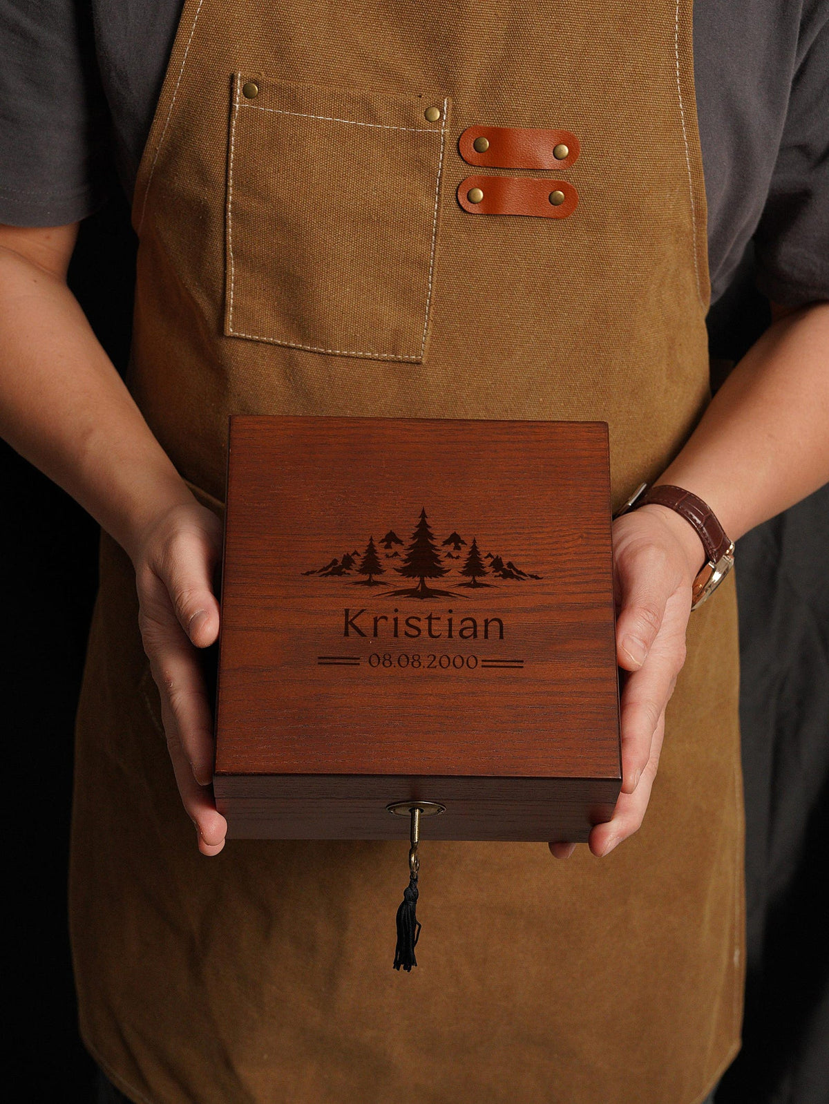 Personalized Wooden Watch Box with Lock & Key, Custom Watch Display Case for Men 6 Slot,Gift for Him,Valentine's Day Gifts