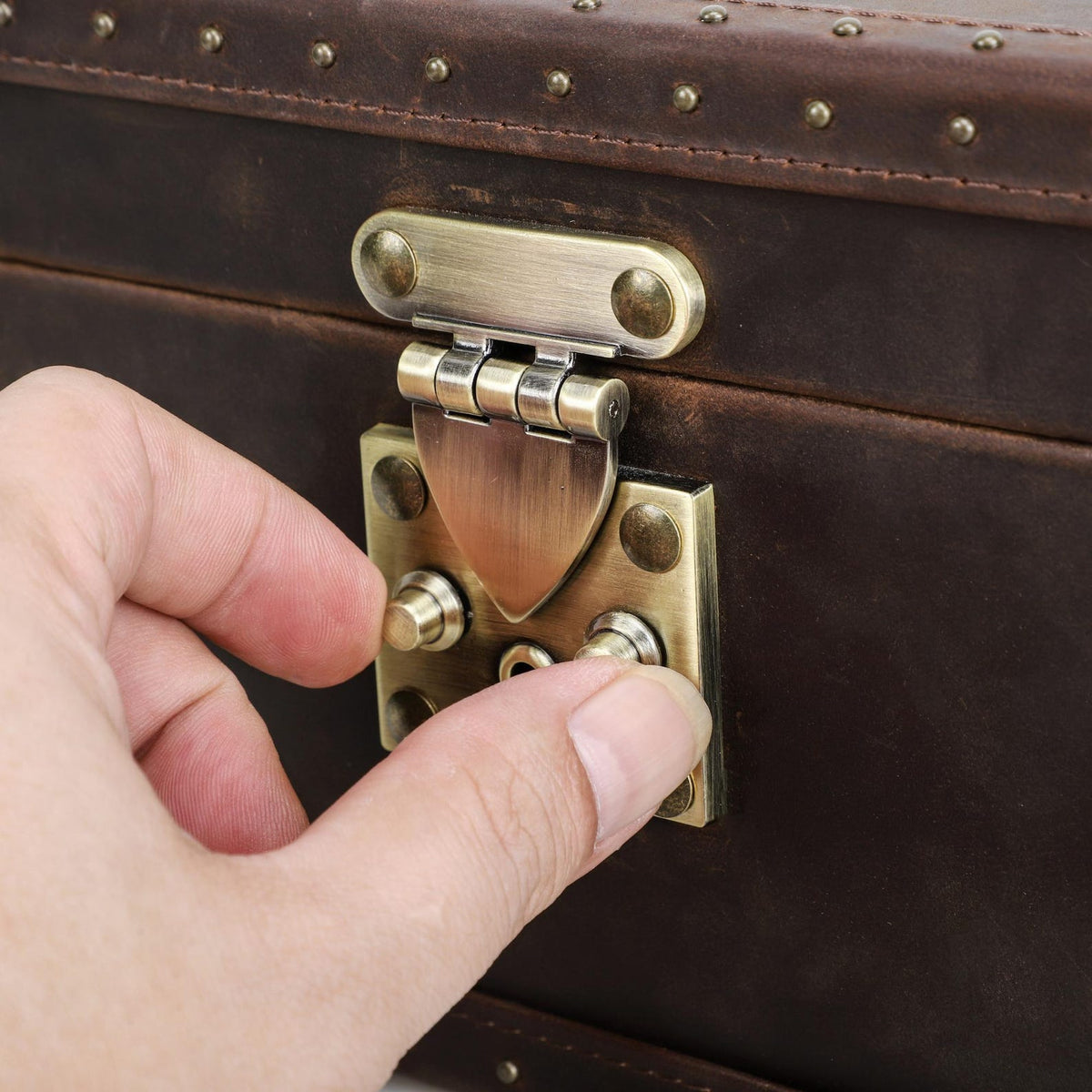 Handmade Leather 10-Slot Watch Box – Full Grain Travel Organizer