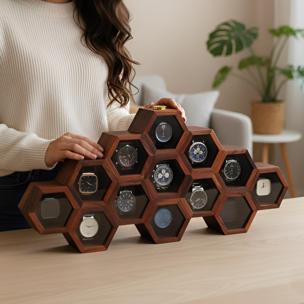 Handmade Vintage Watch Box, Wooden Watch Display Case for Men, Anniversary or Groomsmen Gift, Jewelry Box - Rosewood, Honeycomb Design