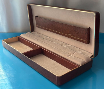 Shields clamshell Jewelry Case Brown Vinyl W/ Cream Velvet Interior 9-3/4” long x 3-7/8” wide x 1-5/8” deep Watch Holder Cufflink Storage