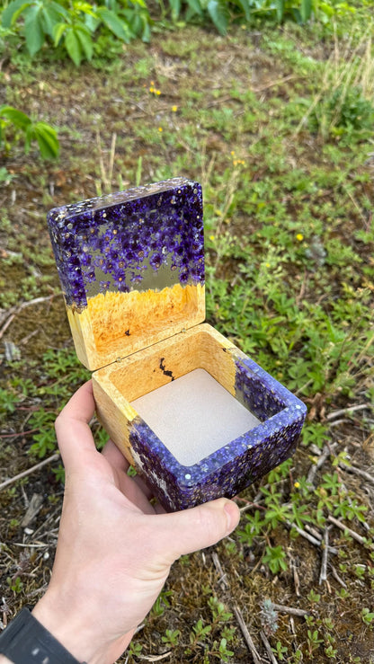 Personalized Resin Watch Box, Engraved Wooden Watch Case, Luxury Gift for Husband, Dad, Grandpa, Brother or Boss