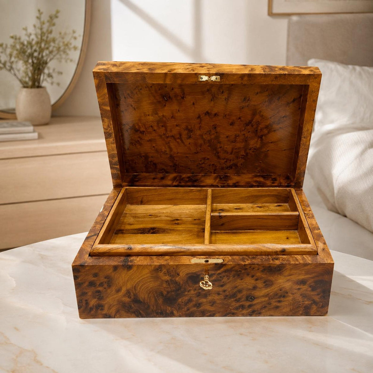 Large Thuya Wood Jewelry Box with Key – 26cm Lockable Valet & Watch Storage – Minimalist Burl Wood Keepsake – Luxury Gift
