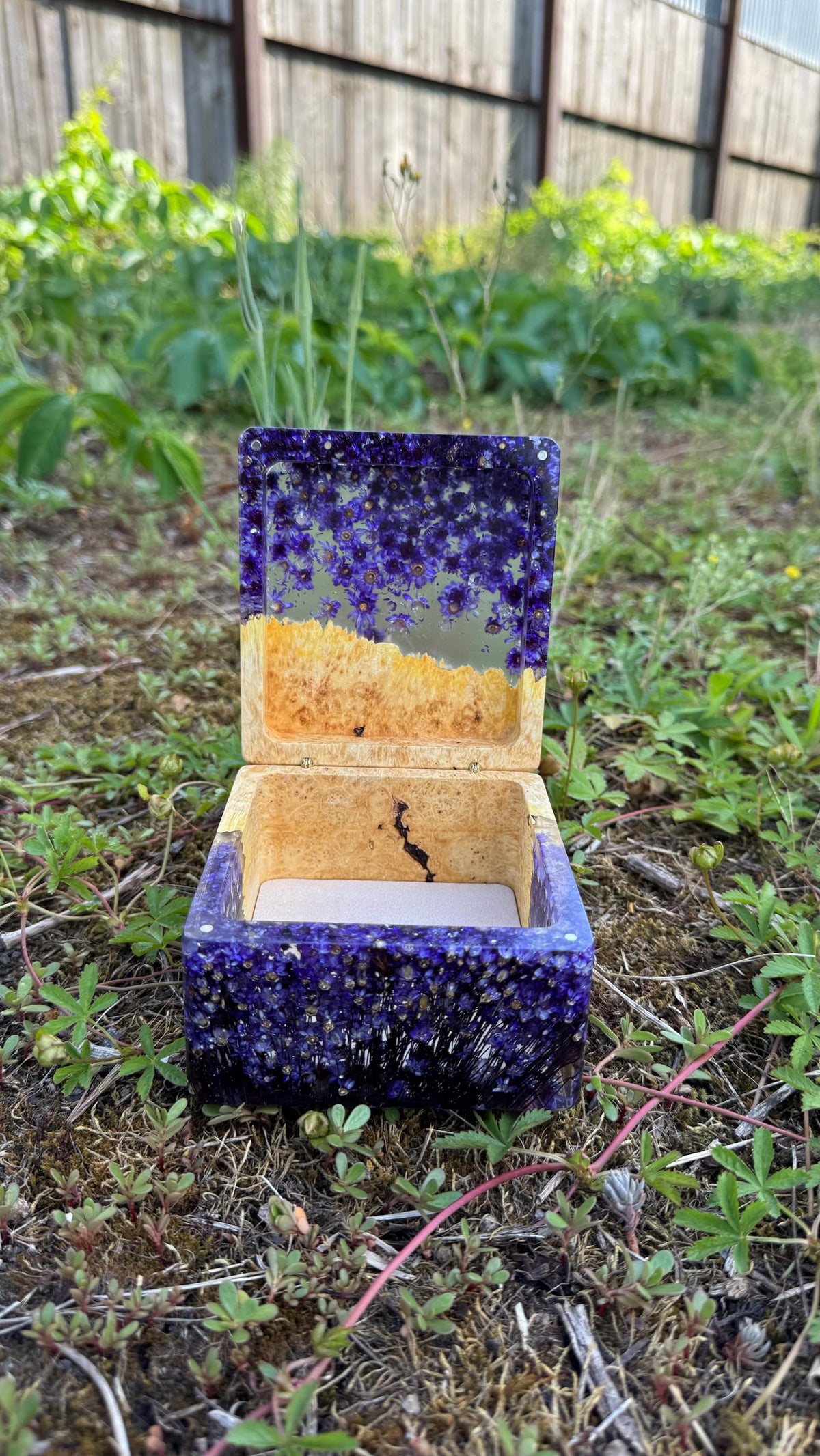 Personalized Resin Watch Box, Engraved Wooden Watch Case, Luxury Gift for Husband, Dad, Grandpa, Brother or Boss