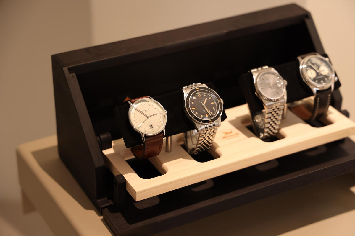 Whalerhaus Black Display watch box 4slot