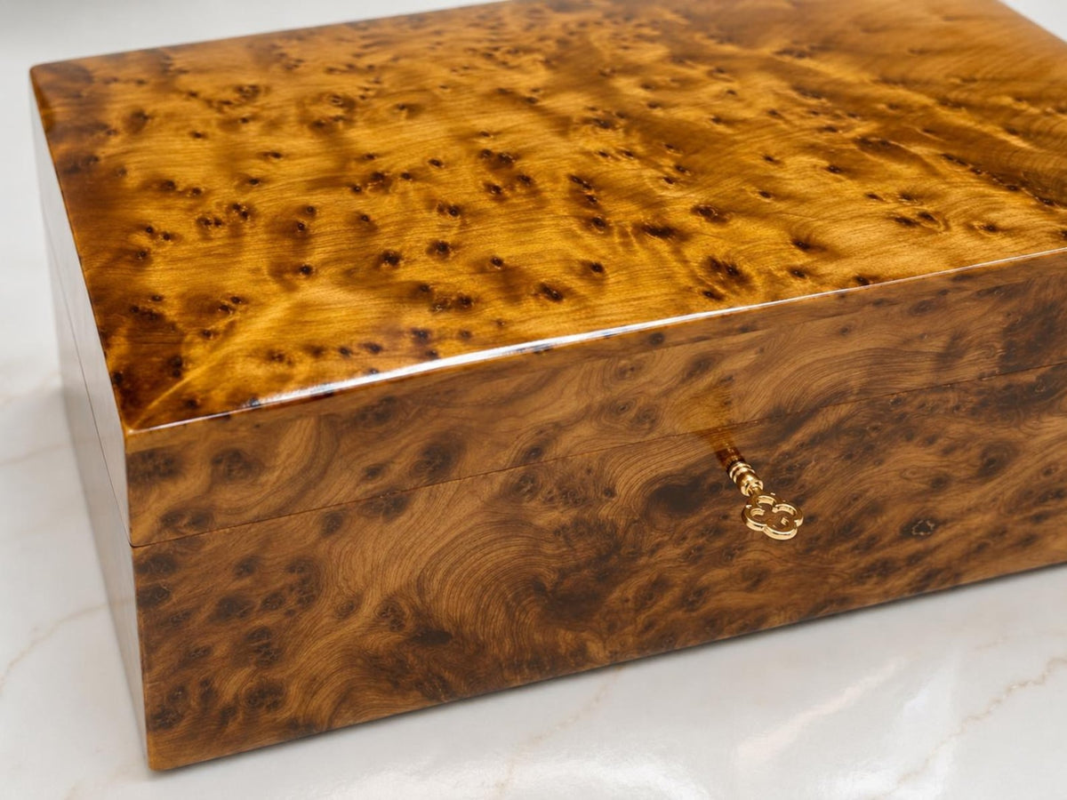 Large Thuya Wood Jewelry Box with Key – 26cm Lockable Valet & Watch Storage – Minimalist Burl Wood Keepsake – Luxury Gift
